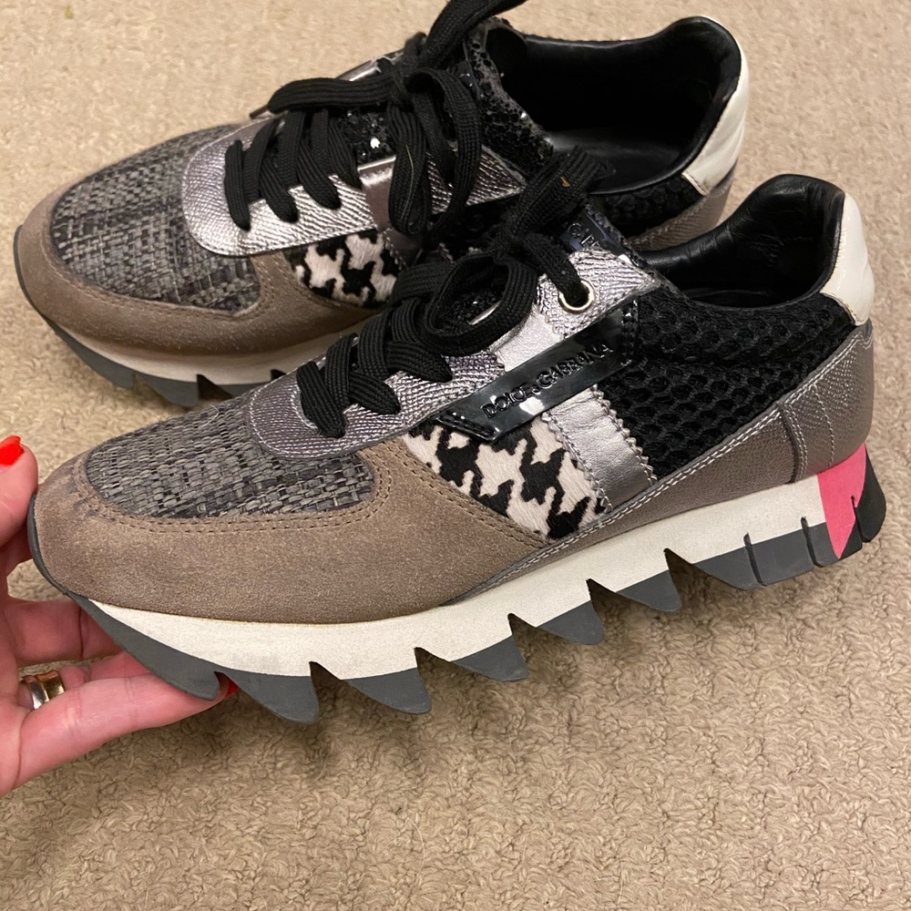 D&G sneakers